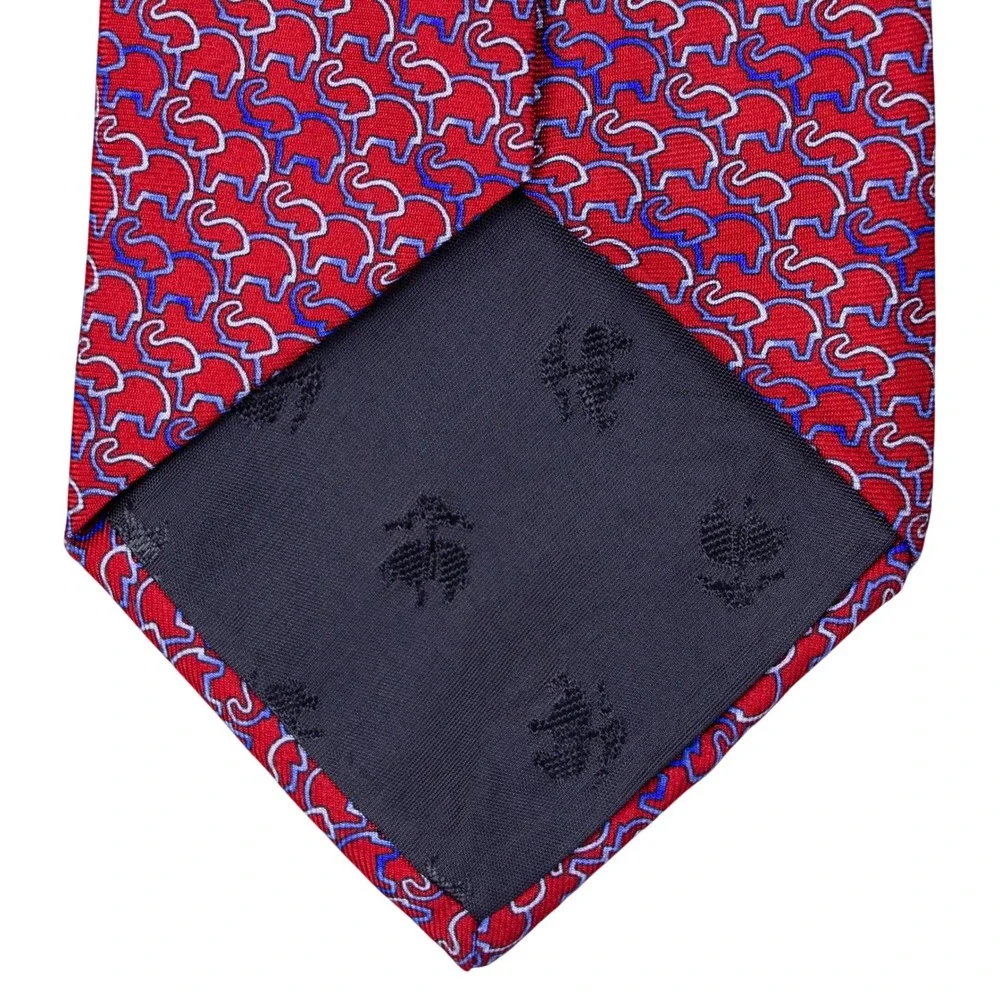 Brooks Brothers Mens Red Elephant Silk Necktie Novelty Pattern Made in USA‎